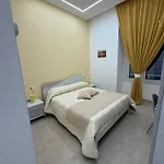 Minichino House Bed & Breakfast