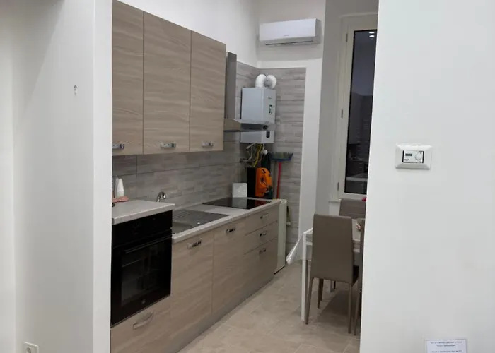 Minichino House 3* Neapel