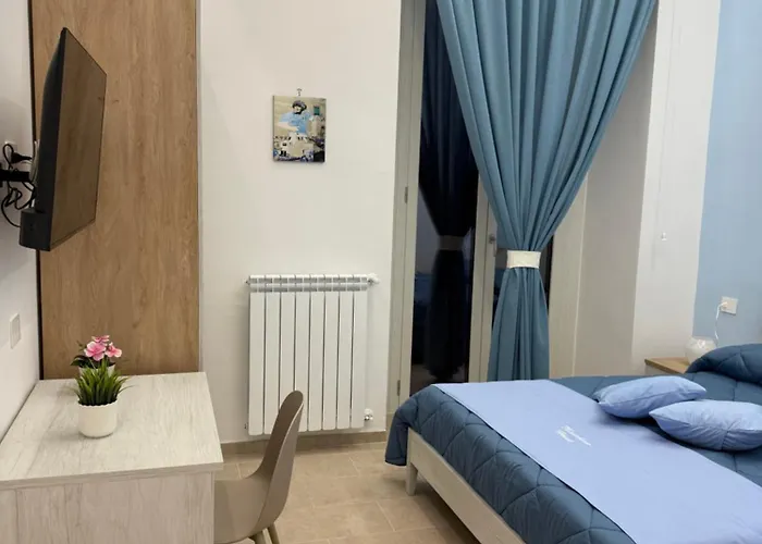 Minichino House Nocleg ze śniadaniem 3*