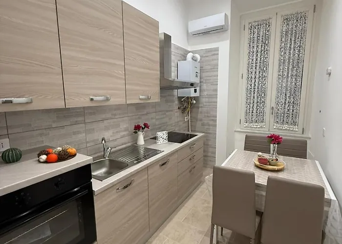 Minichino House Nocleg ze śniadaniem Neapol