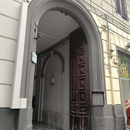 Minichino House 3* Napoli