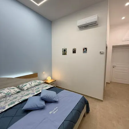 Minichino House Bed & Breakfast Napoli