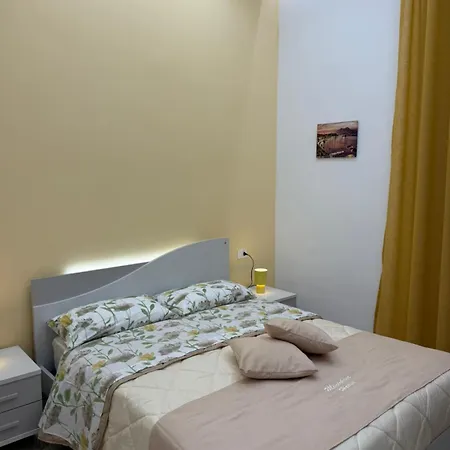 Bed & Breakfast Minichino House