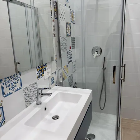 Minichino House 3*